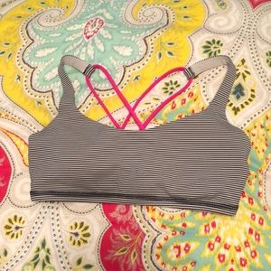Lululemon sports bra